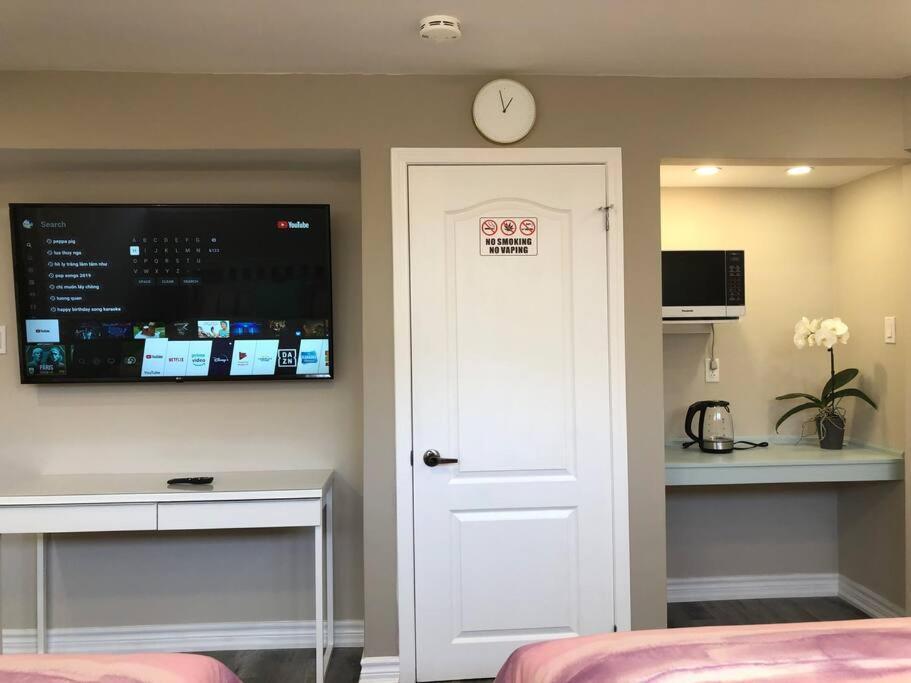 Entire Basement With 3 Bedrooms Niagara-vízesés Kültér fotó