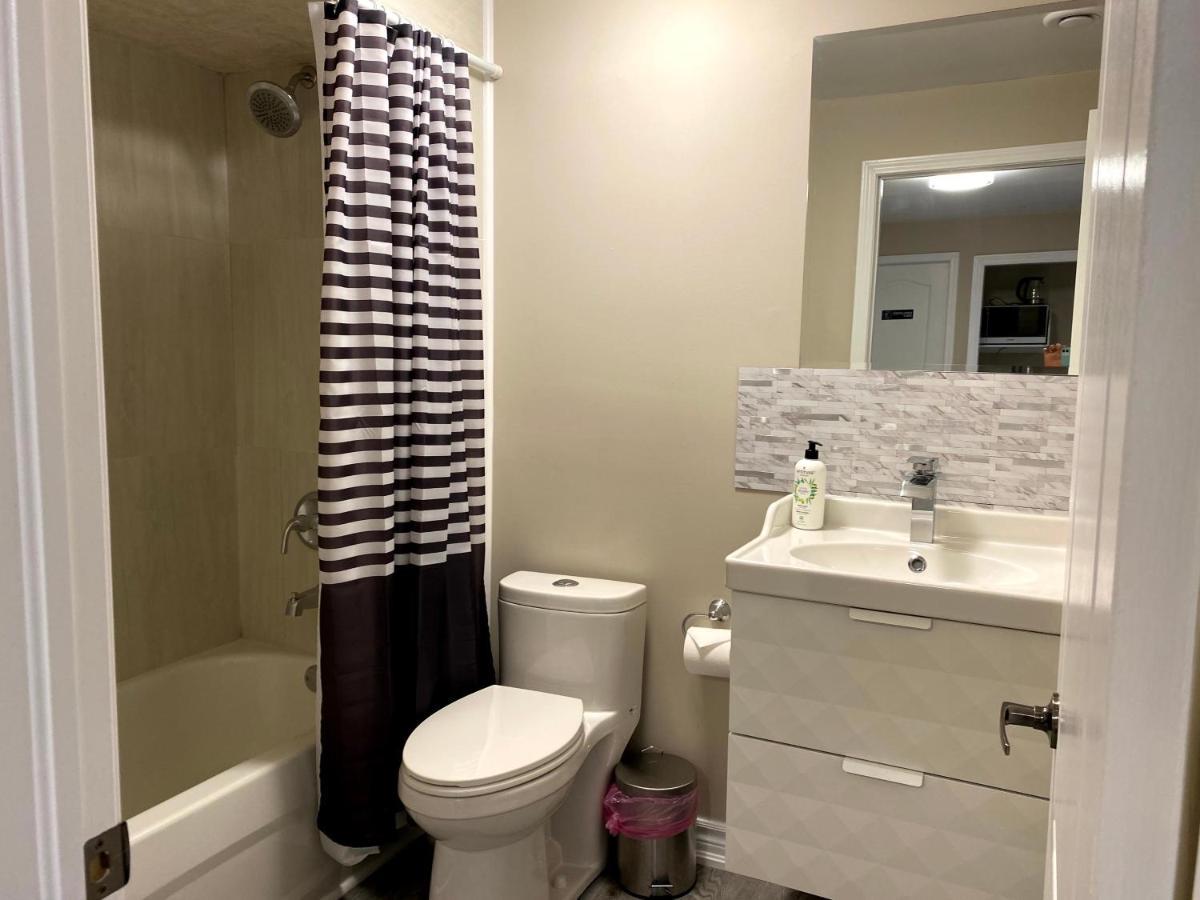 Entire Basement With 3 Bedrooms Niagara-vízesés Kültér fotó