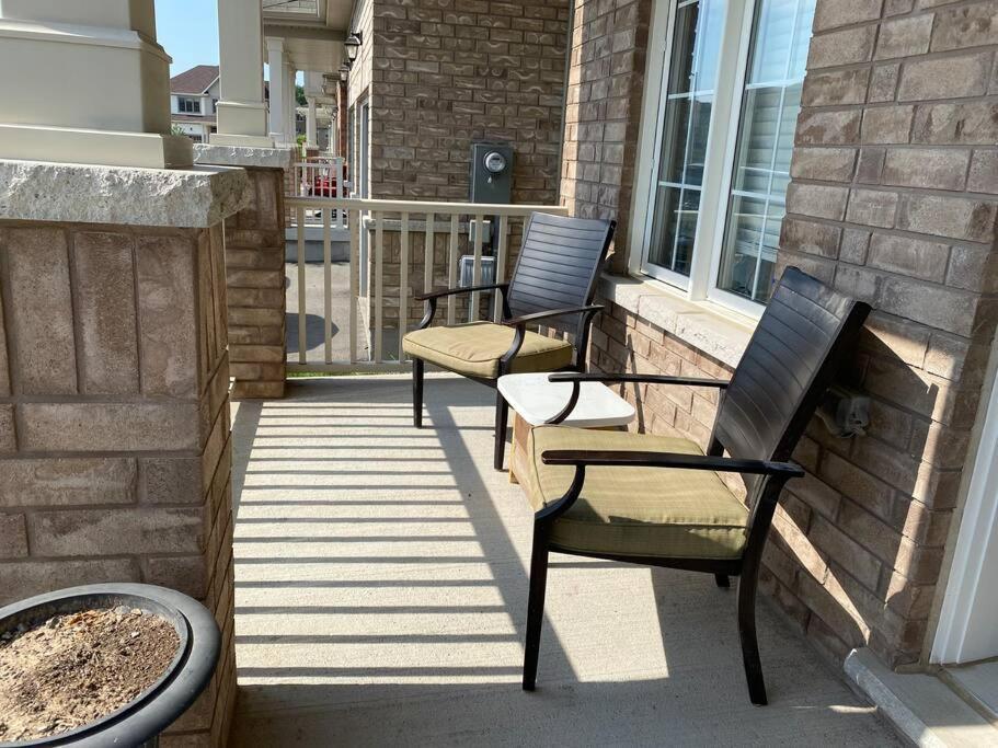 Entire Basement With 3 Bedrooms Niagara-vízesés Kültér fotó